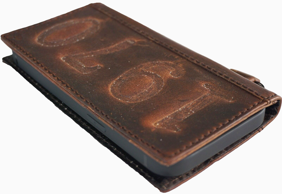 Handcrafted genuine leather phone case for iPhone 11-15 Pro Max with vintage style, credit card slots, full grain leather, Daviscase.