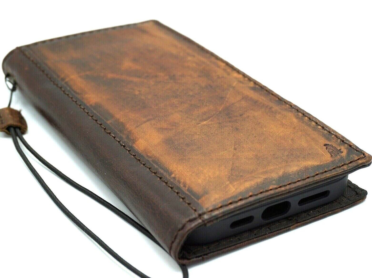 DavisCase genuine leather phone case for iPhone 11-15 Pro Max, handmade vintage-style wallet with credit card slots and shark craft details.