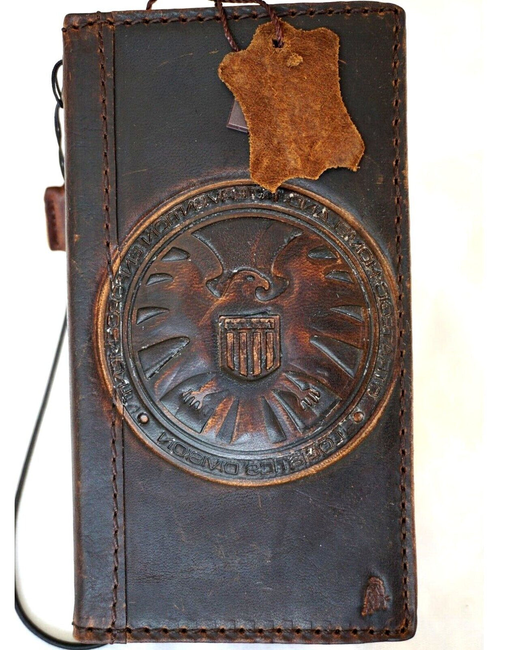 Handmade genuine leather phone case by DAVISCASE for Galaxy S22, Note 20, A51, and more, featuring vintage art wallet and cross design.