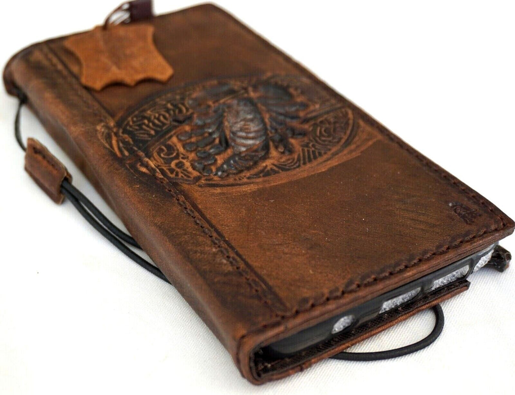 Handmade genuine leather wallet case for Samsung Galaxy Z Fold series, crafted with scorpion design and oiled finish by DAVISCASE