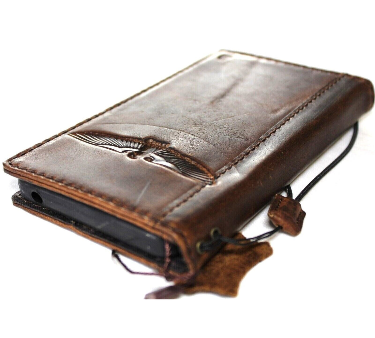 Genuine leather phone case for Samsung Galaxy S22, S21, S20, Note 10, A51, A71, and more with vintage art wallet design by DAVISCASE.