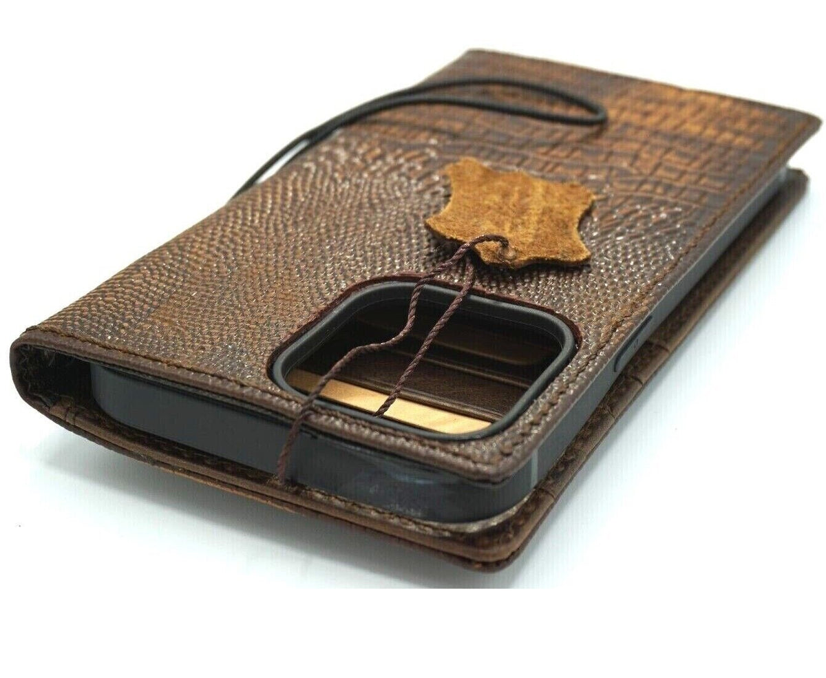 Handmade DAVISCASE genuine leather phone case for iPhone 16 Pro Max, vintage crocodile style with wallet and credit card slots.