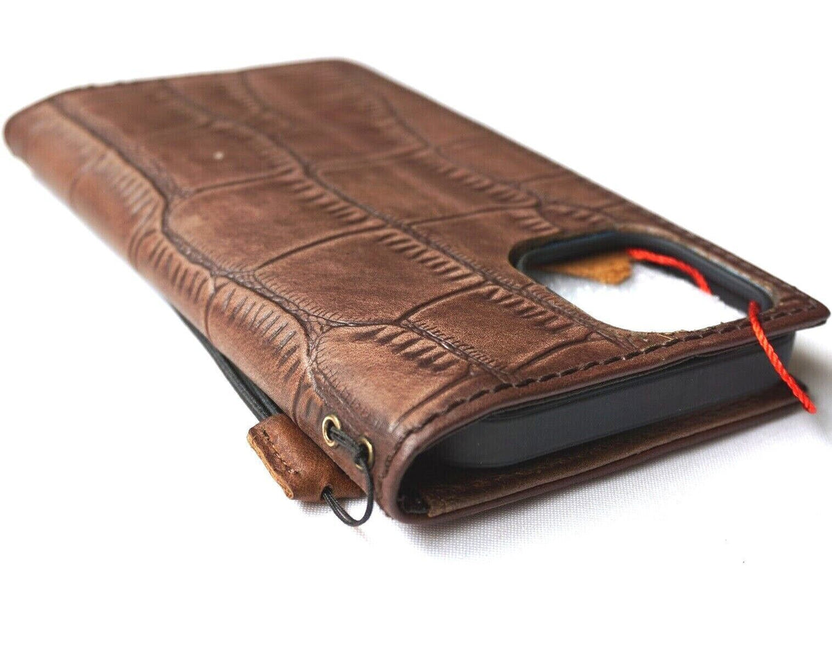 DavisCase vintage crocodile leather phone case for iPhone 17, 11, 12, 13, 14, 15, 16 Pro Max, with credit card slots and wallet style.