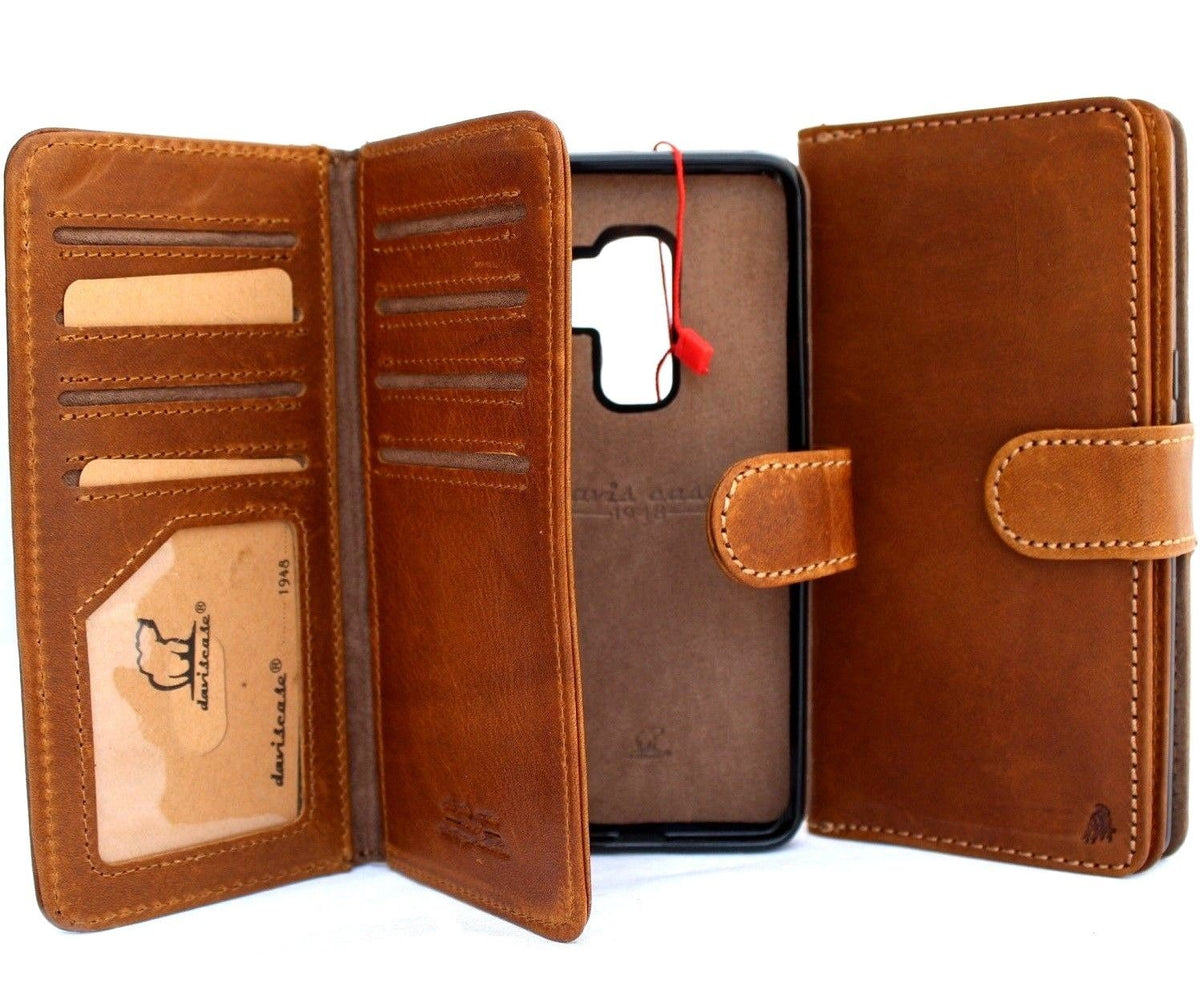 Handmade genuine leather phone case for Samsung Galaxy S22, S21, Note A71, A52, Z Fold 4, with luxury clasp from DAVISCASE.