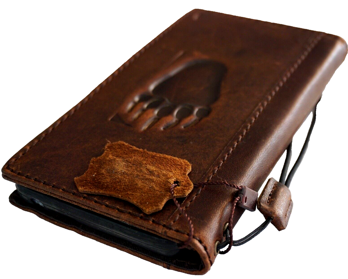 Handcrafted genuine leather wallet case for Apple iPhone 11-15 Pro Max, vintage brown, credit card slots, bear paw design, DAVISCASE