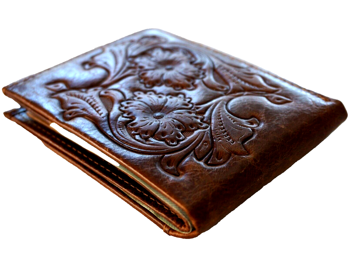 Men's genuine leather wallet by DAVISCASE with credit card slots, bill compartment, handcrafted tan finish, and detailed hand decoration.