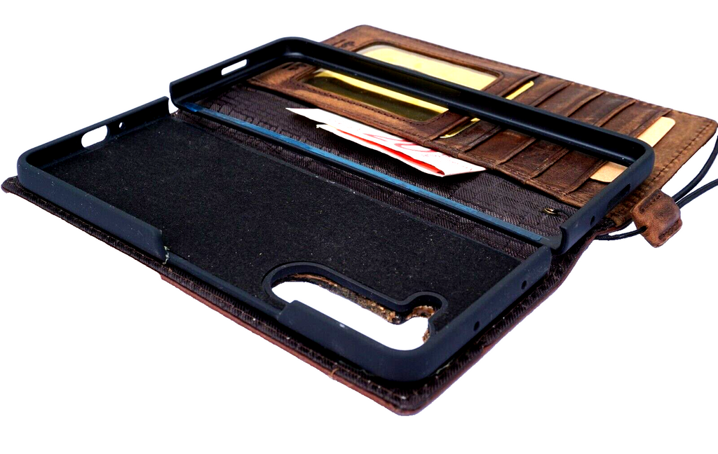 Handmade genuine leather phone case for Samsung Galaxy S23, S22, Note 20, A71, Z Fold 4 with crocodile vintage design and wallet features.