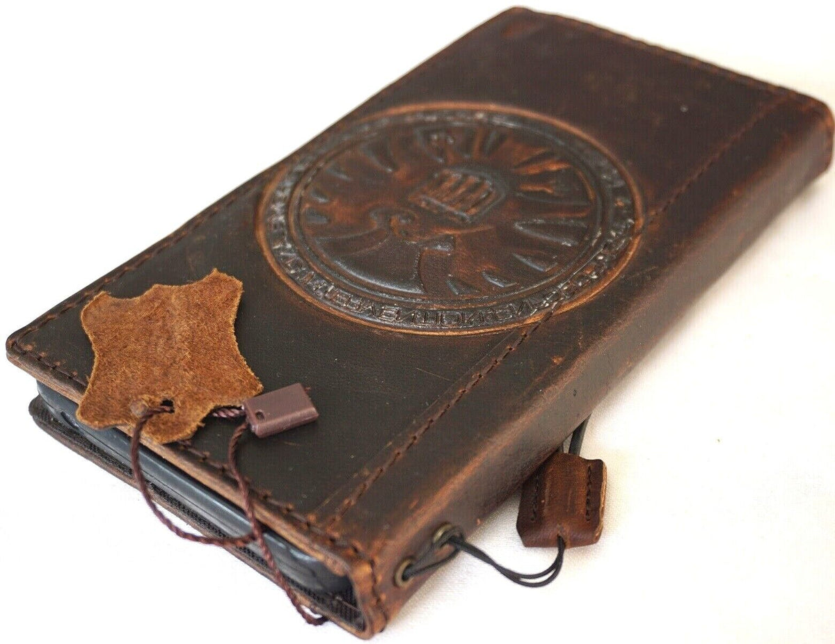 DavisCase genuine leather phone case for Samsung Galaxy S22, S21, S20, Note 20, A71, A51 with vintage art wallet design.