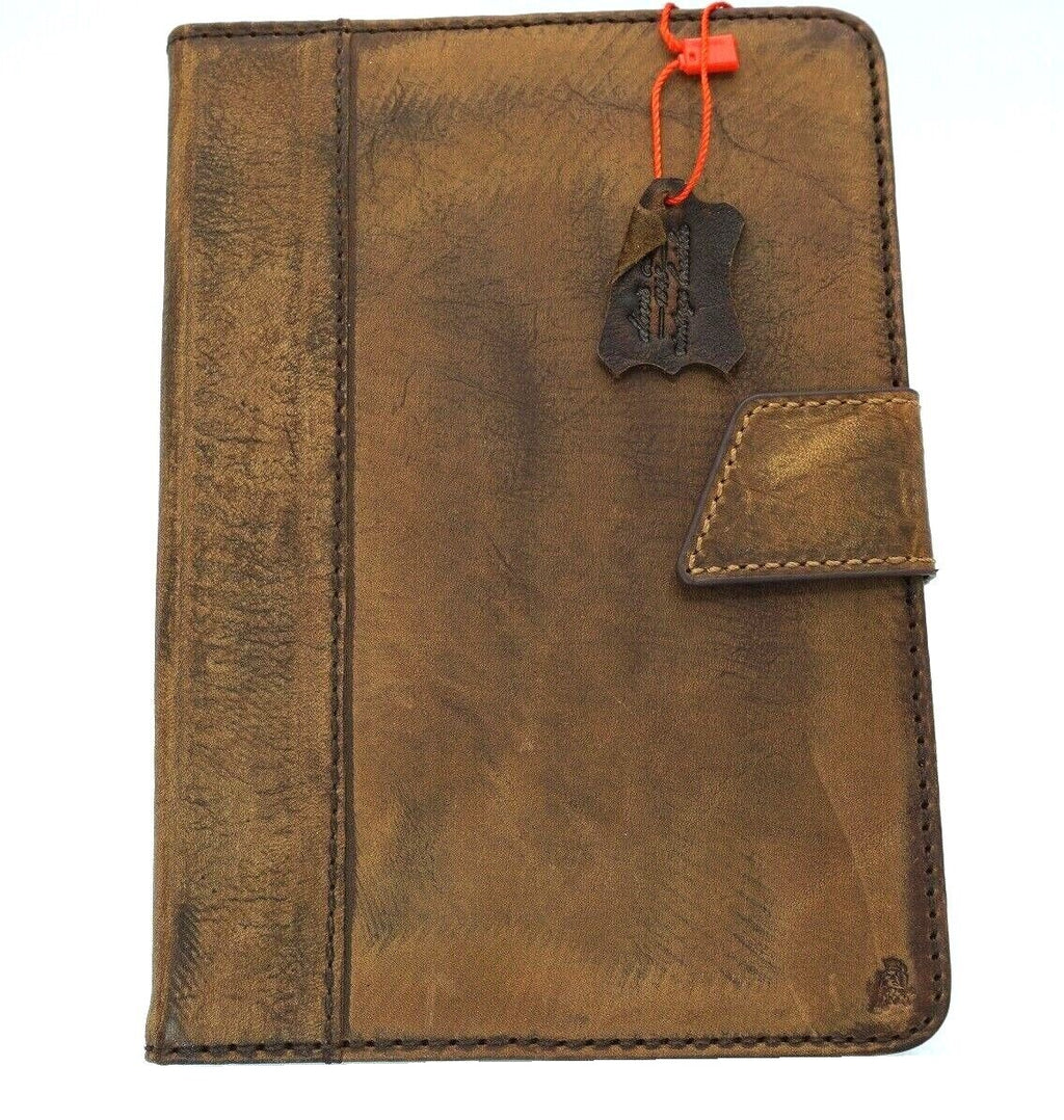 Handmade genuine leather iPad Mini 7-5 case by DAVISCASE with card slots, rubber bumper, and luxury finish for 2024 models.