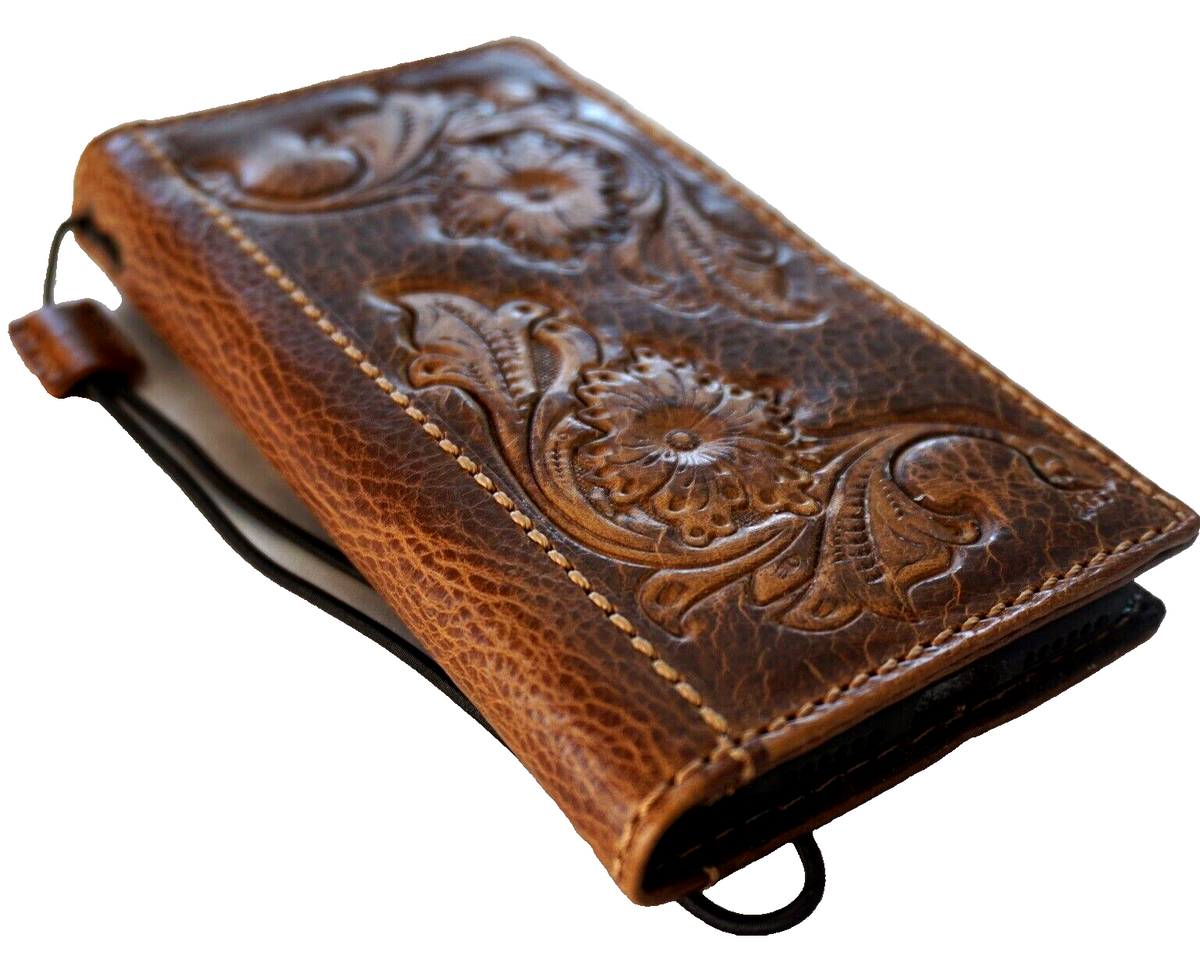 Handmade genuine leather phone case for iPhone 16, 12, 13, 14, 15 Pro Max, XS, SE, and 8 Plus, with wallet and book cover design by DAVISCASE.