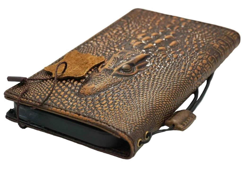 Handmade genuine leather wallet case for Galaxy Z Fold 3-7, vintage crocodile style, with credit card slots, by DAVISCASE.