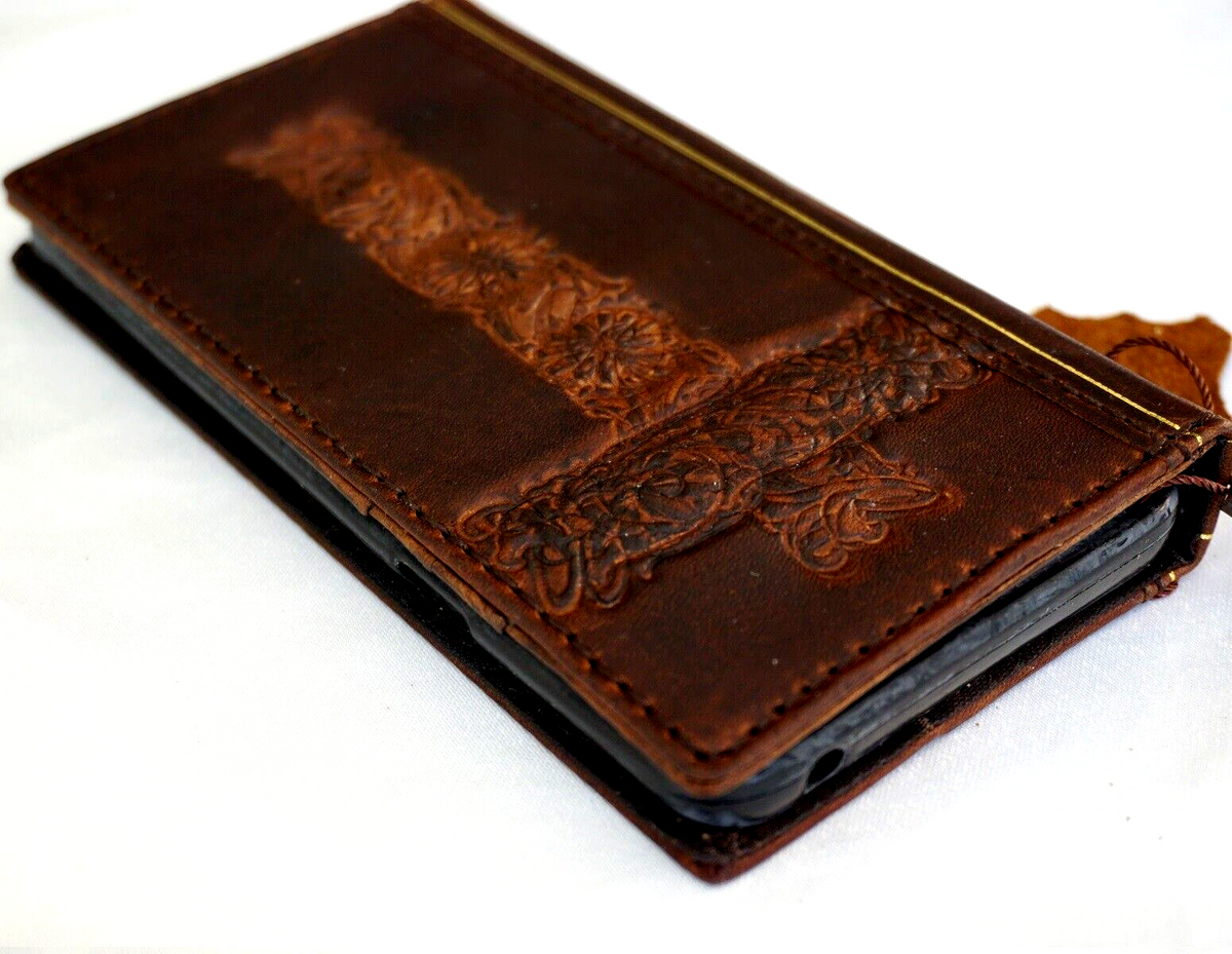 Handmade genuine leather phone case for Samsung Galaxy S series, with wallet and vintage Bible book style design by DAVISCASE.