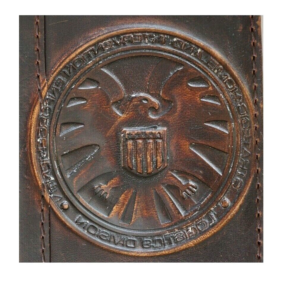 DavisCase handmade genuine leather phone case for Galaxy S22, S21, Note 20, A71, and more with vintage art wallet design and cross detail.