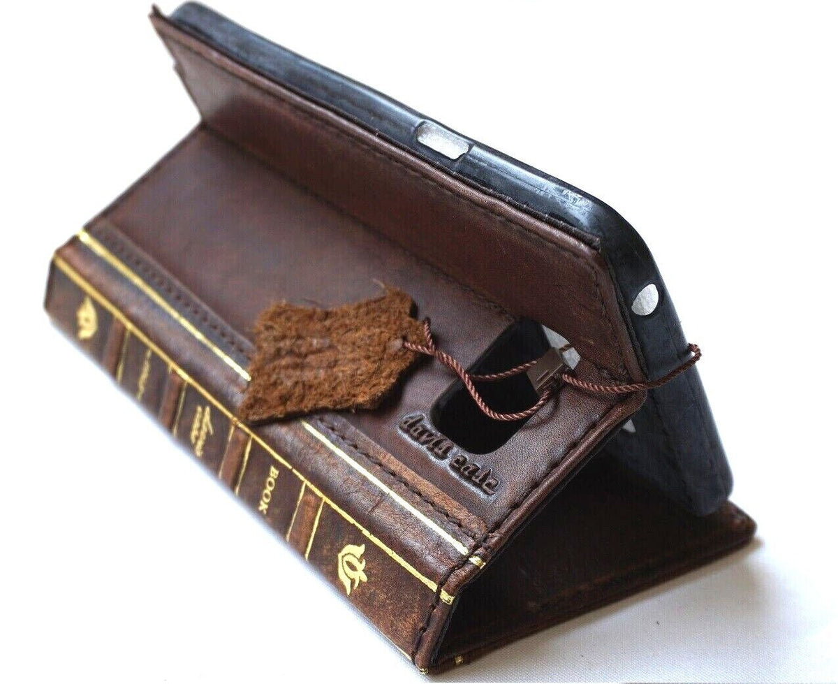 Handmade leather phone case for iPhone 11-16 Pro Max, with vintage-style design, credit card slots, and full grain leather from DAVISCASE.
