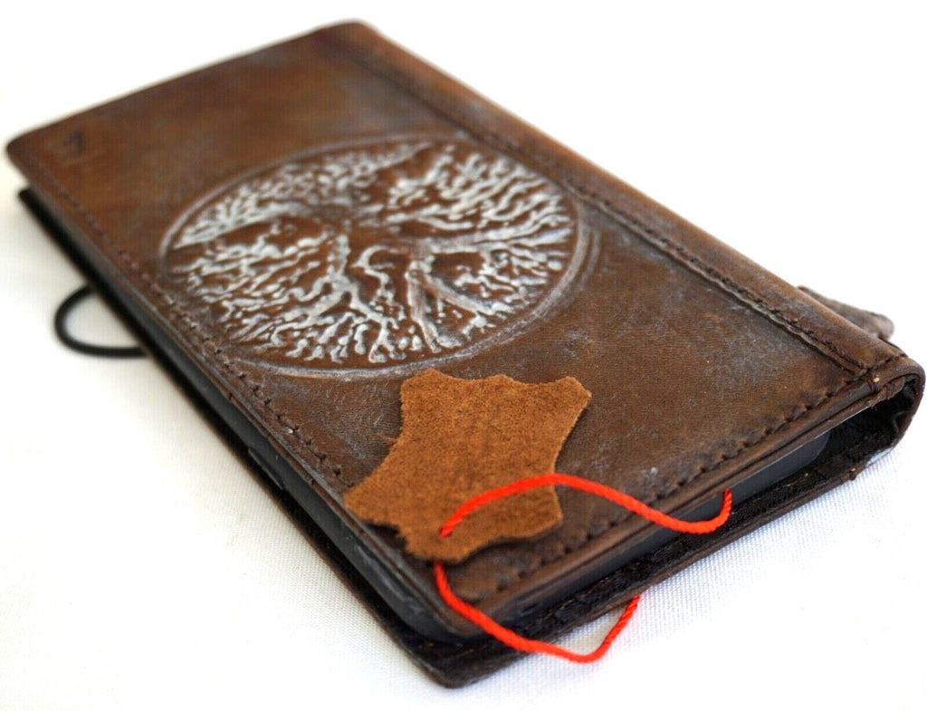 Handmade genuine leather phone case for iPhone 12-16 Pro Max, vintage DIY Tree of Life design, crafted by DAVISCASE.
