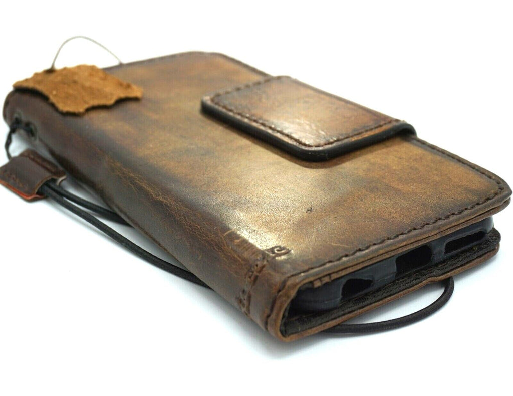Handmade genuine leather phone case for Samsung Galaxy S21 to S26, Galaxy Note, Fold, and Edge models by DAVISCASE.