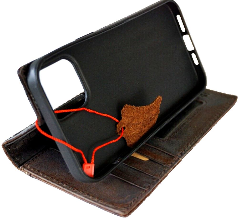 Handmade genuine leather phone case for Galaxy S24 Ultra, S21, Note, Z Fold, with wallet and vintage Bible book design by DAVISCASE.
