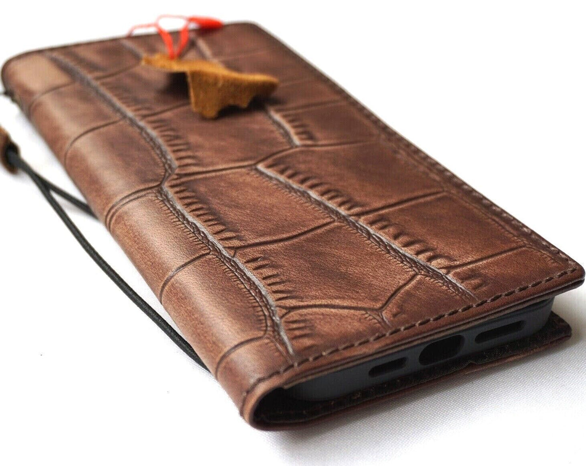 Handmade DAVISCASE genuine leather phone case with crocodile style for iPhone 17, 14, 13, 12, 11, 16 Pro Max, and Air 7/8 Plus with card slots.