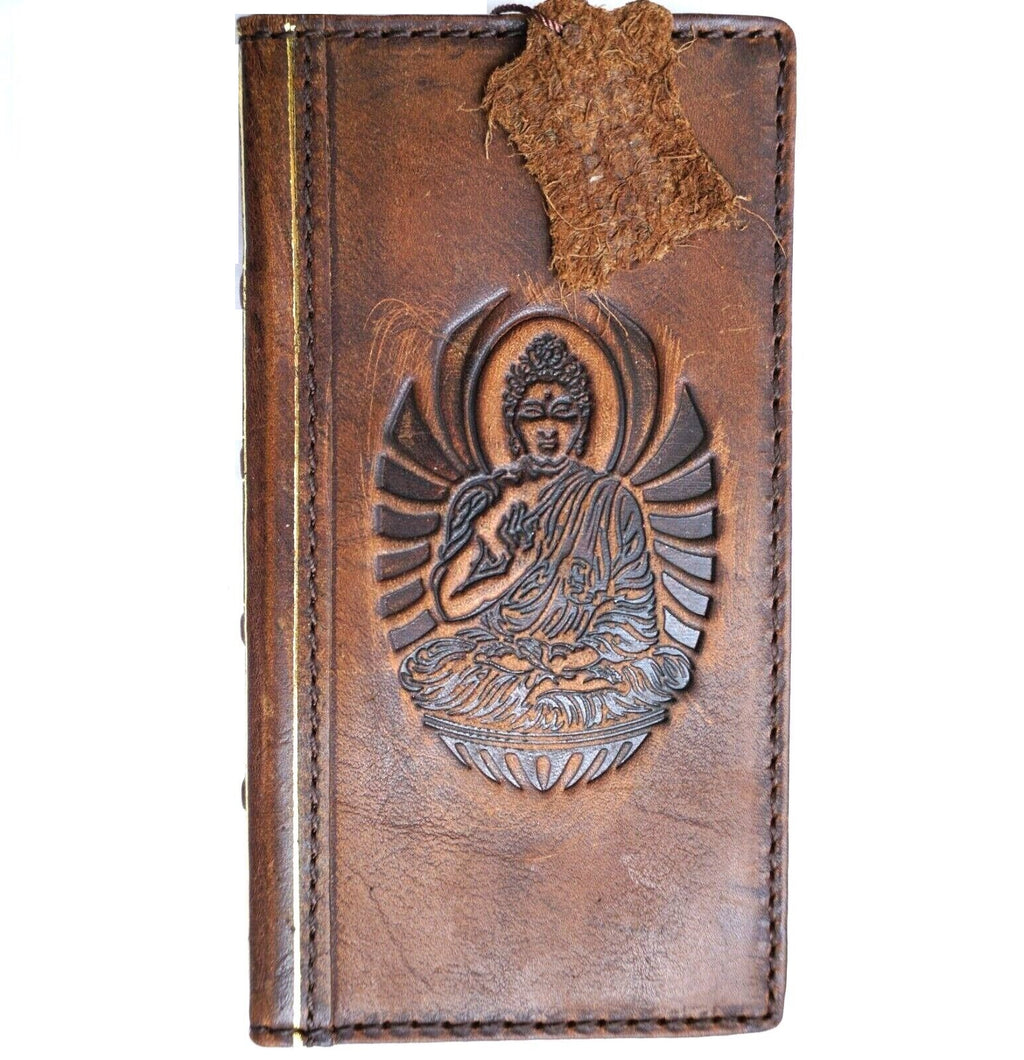Handmade genuine leather case for iPhone 11-16 Pro Max, with vintage-style design, credit card slots, and full grain leather by DAVISCASE.