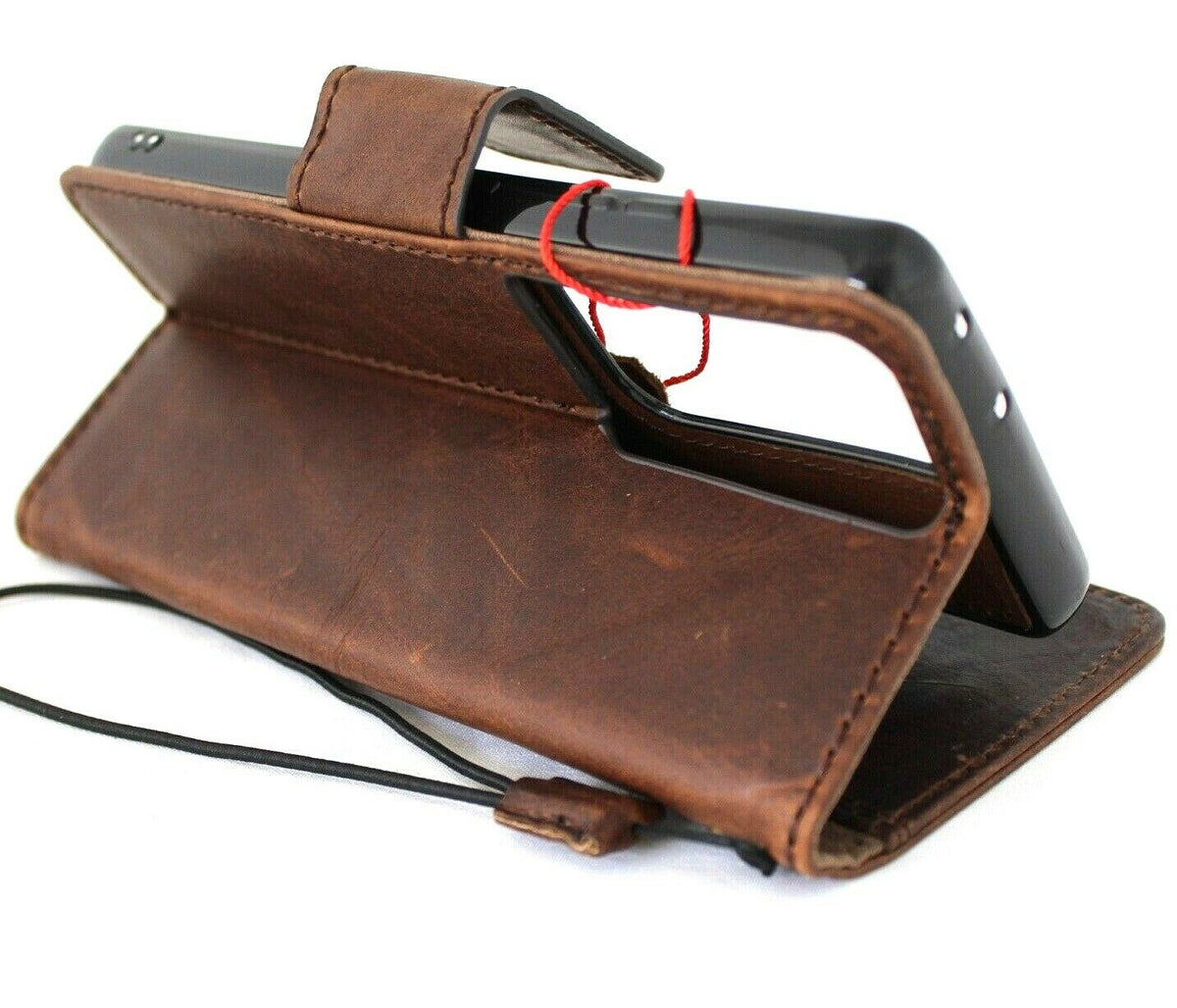 Handmade genuine leather phone case by DAVISCASE for Galaxy S22, S21, S20, S23, S24, S25 Ultra, with magnetic wallet feature.