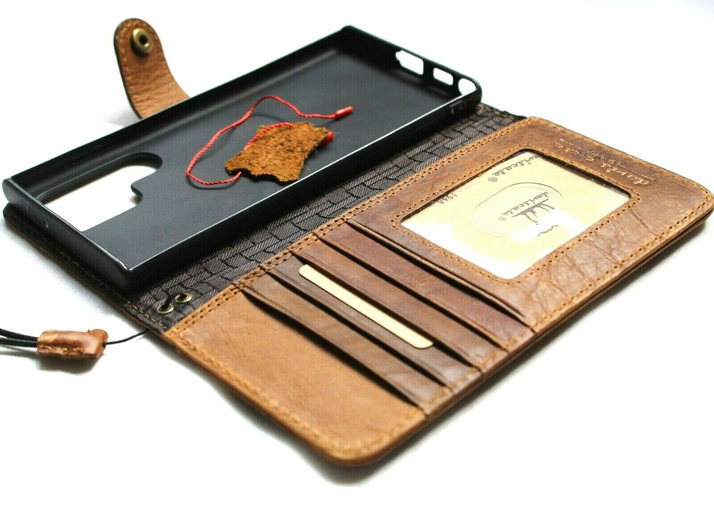 Handmade DAVISCASE genuine leather phone case with wallet for Galaxy A32, S22, Note Z Fold 3-7, and A52, vintage tan cover with clasp.