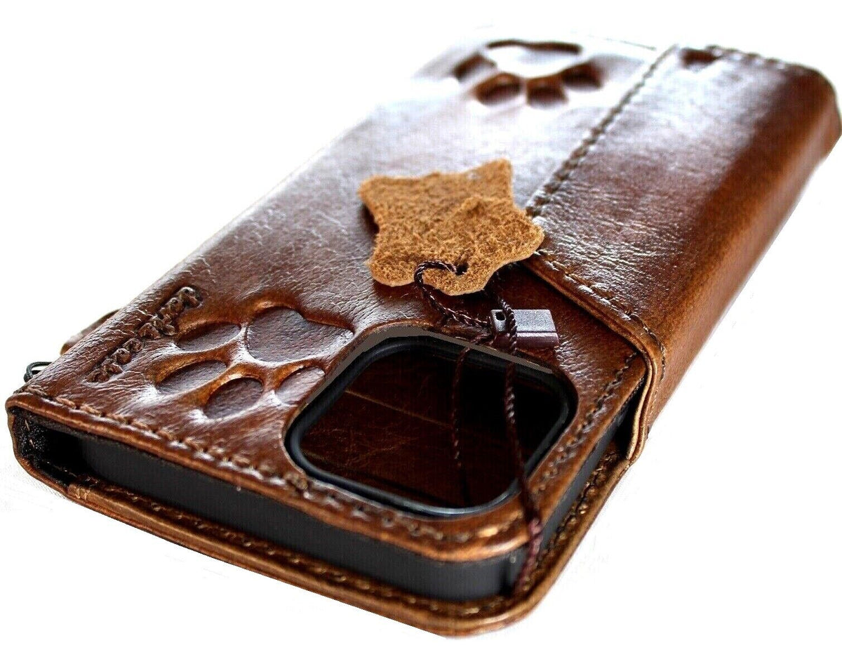 Handmade DAVISCASE genuine leather phone case with magnetic dog paw design for iPhone 11-16 Pro Max and SE 2020, wallet style.
