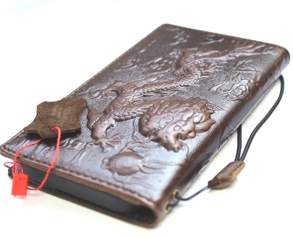 Handcrafted leather phone case for Galaxy S22, S21, S20, and A-series, with vintage art wallet design by DAVISCASE.