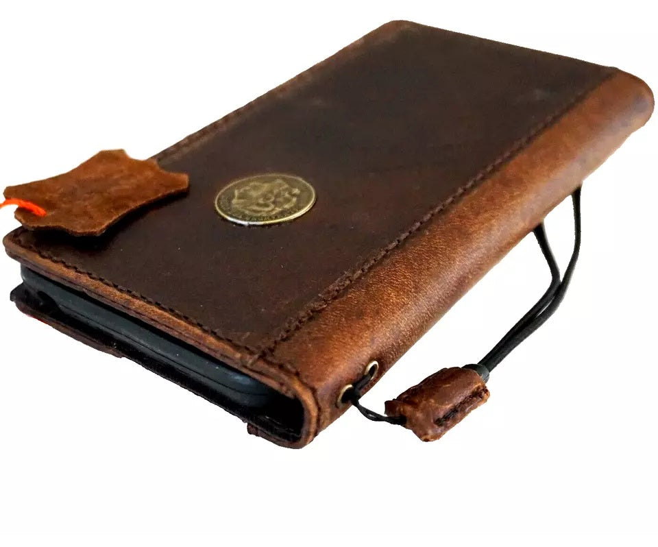 Handmade genuine leather phone case for Samsung Galaxy S series, Galaxy Z Fold, and A series with wallet and coin pouch by DAVISCASE.