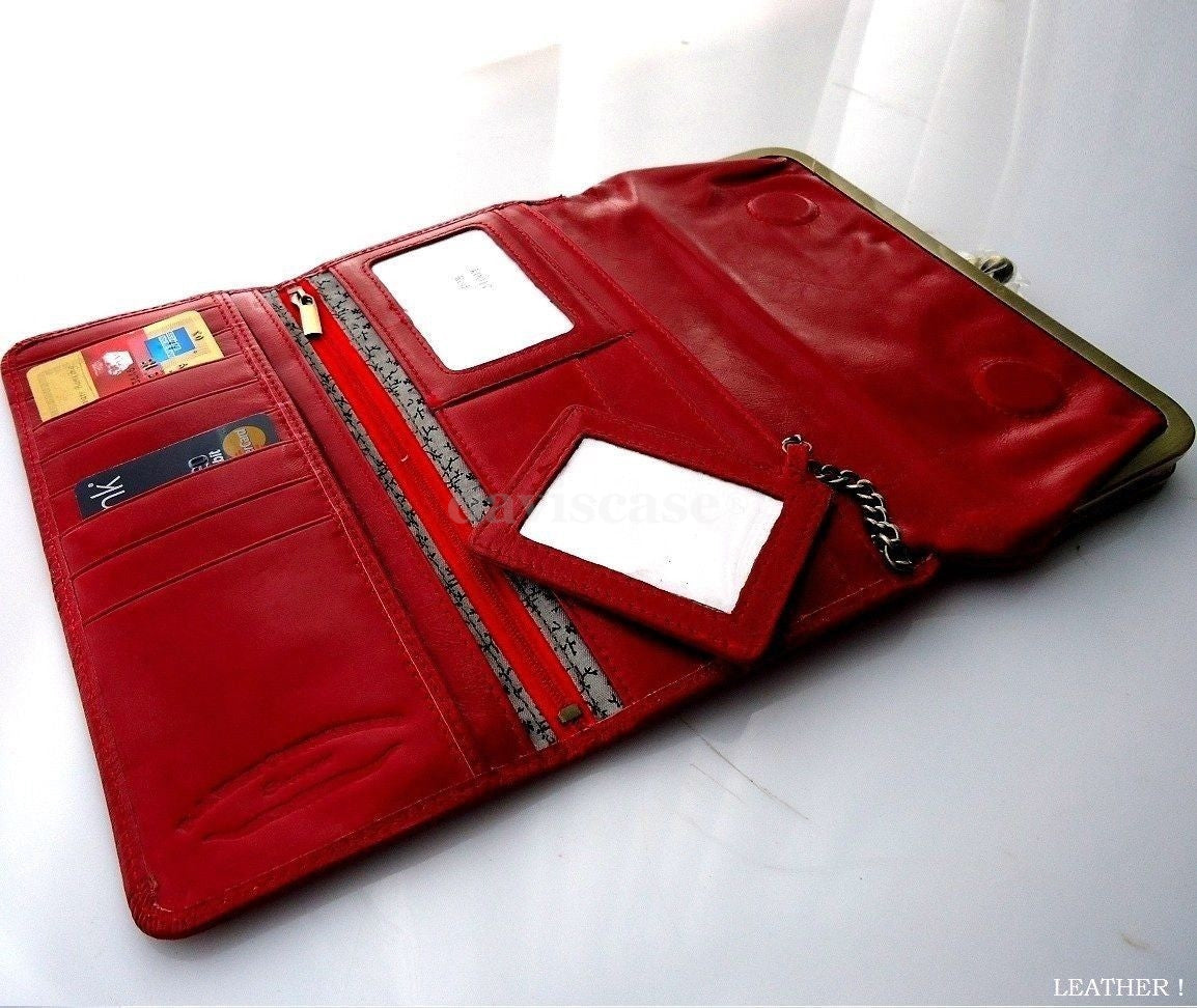 Red genuine leather women's wallet with card slots, coin pouch, and clutch design by DAVISCASE, featuring a sleek and stylish look.
