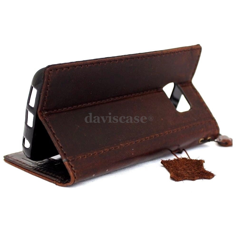 Handmade genuine Italian leather wallet case for Samsung Galaxy S8 Plus, showcasing a sleek, handcrafted book cover design.