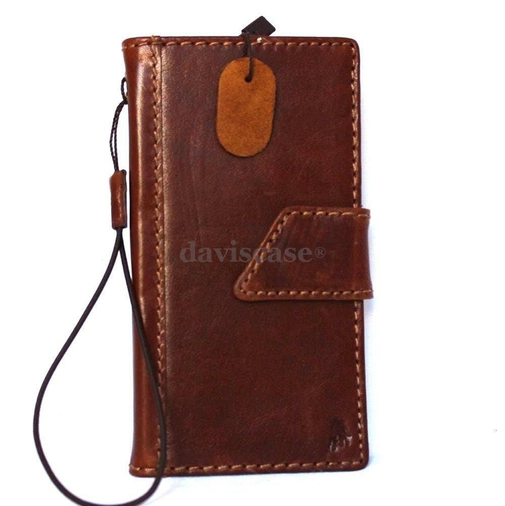 Light brown vintage Italian leather phone case for LG G3, handmade slim wallet cover with magnetic closure.