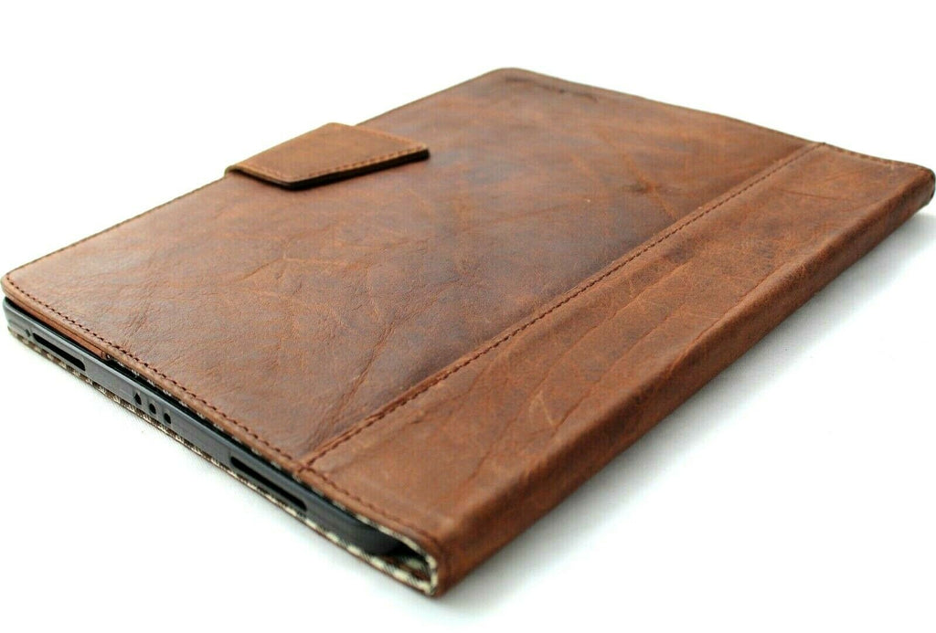 Handcrafted genuine vintage leather iPad Pro 11 (2020) case with credit card slots, slim hard cover by DAVISCASE