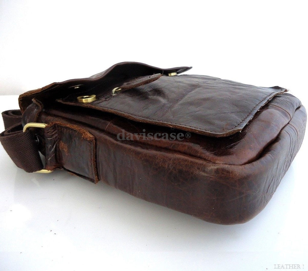 Vintage men's genuine leather shoulder bag with crossbody strap, designed for iPad 2, 3, and 4, featuring retro 60s-70s style.