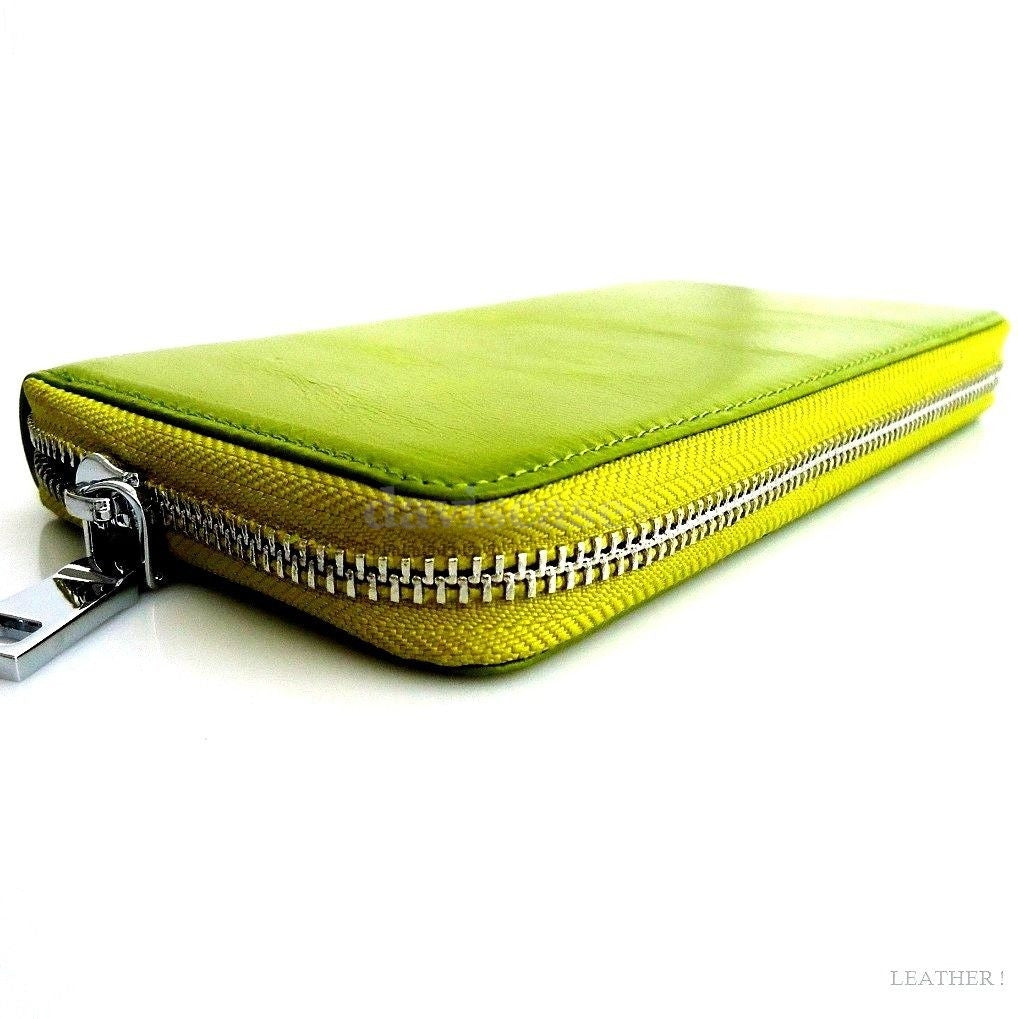 Genuine leather women's tote wallet by DAVISCASE with zipper compartment, coin pocket, and credit card slots.