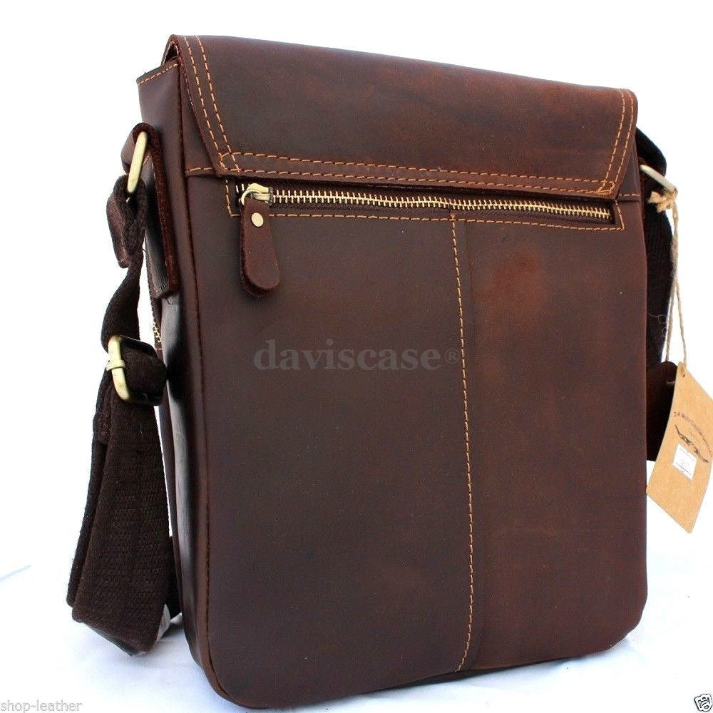Genuine vintage brown leather men's messenger bag by DAVISCASE, with shoulder strap and crossbody style for school or everyday use.