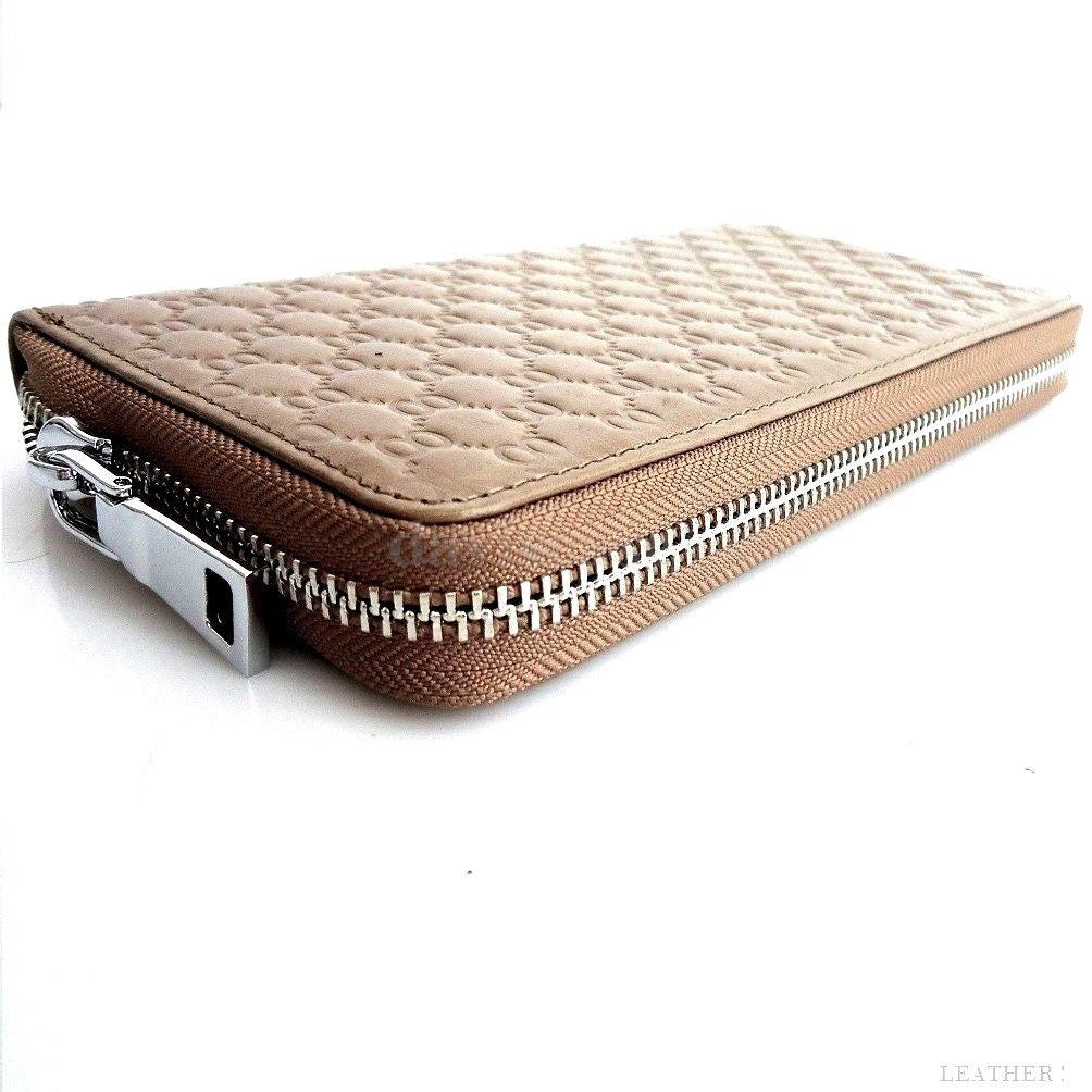 Beige genuine leather women's tote wallet by DAVISCASE with zipper coin compartment and credit card slots.