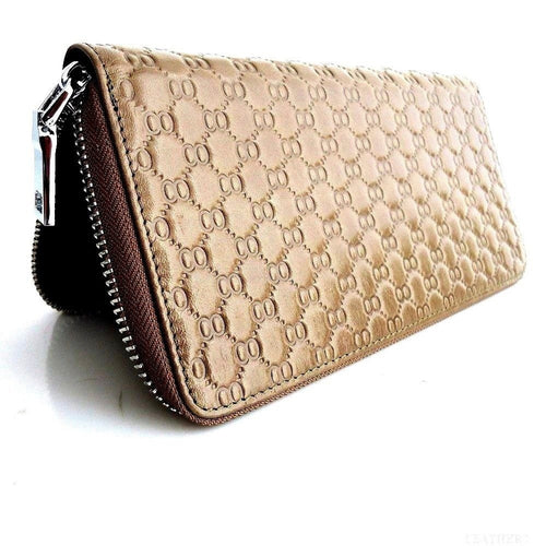 Genuine beige leather women's tote wallet with zipper, coin pocket, and credit card slots from DAVISCASE.