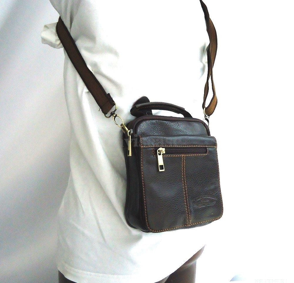 Genuine full leather men's shoulder strap for messenger and crossbody bags, branded DAVISCASE, in a small tote style.