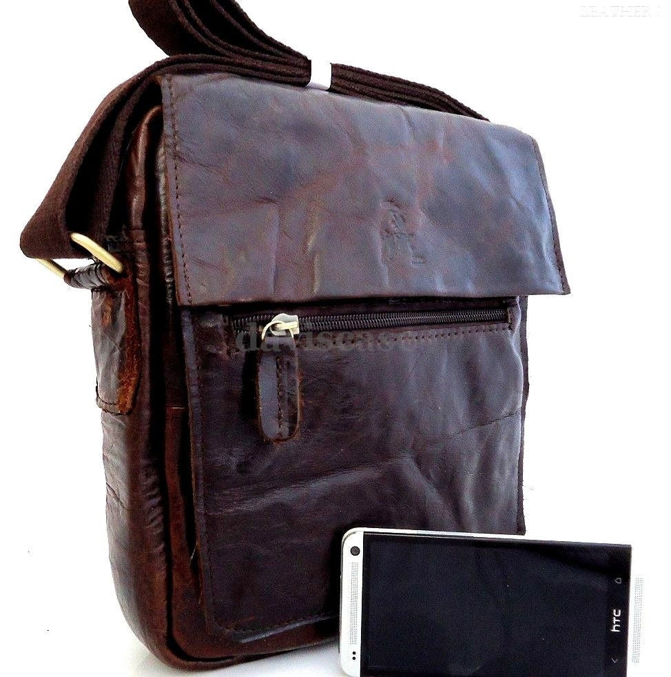Vintage men's genuine leather shoulder bag with crossbody strap, cowhide design suitable for iPad 2, 3, or 4.