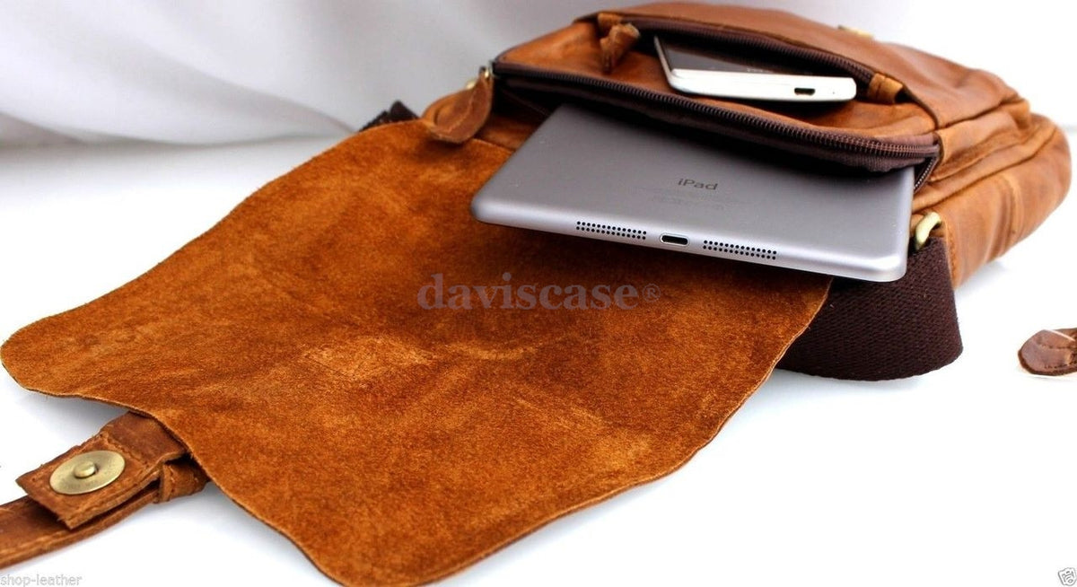 Men's vintage leather shoulder satchel bag by DAVISCASE, handcrafted crossbody messenger purse with classic hobo style.