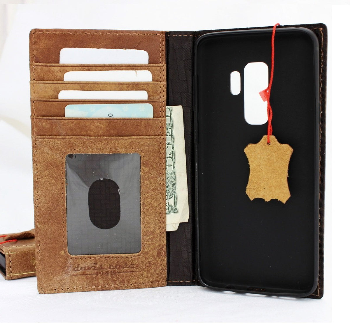 Vintage leather Samsung Galaxy S9 Plus case by DAVISCASE with wallet design, card slots, strap, and wireless charging compatibility.
