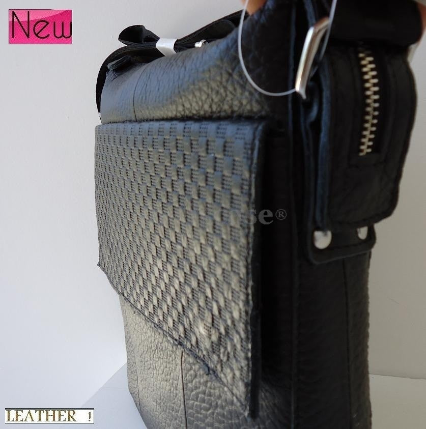 Genuine full leather men's shoulder bag by DAVISCASE, rugged vintage black crossbody handbag with adjustable strap.