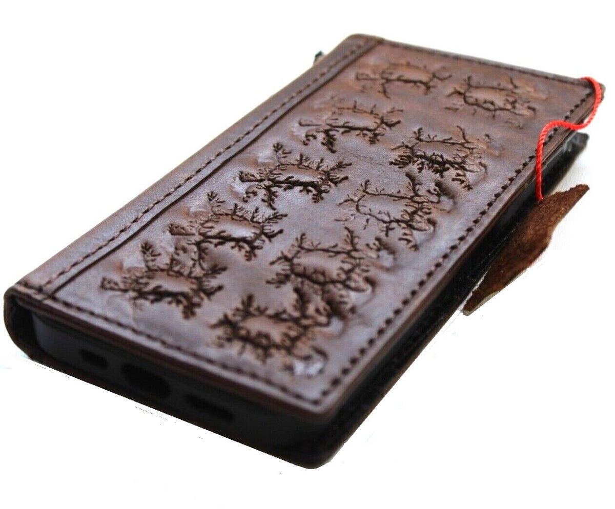 Handmade leather phone case by DAVISCASE for iPhone models, vintage style with card slots, full grain cracked leather, wallet design