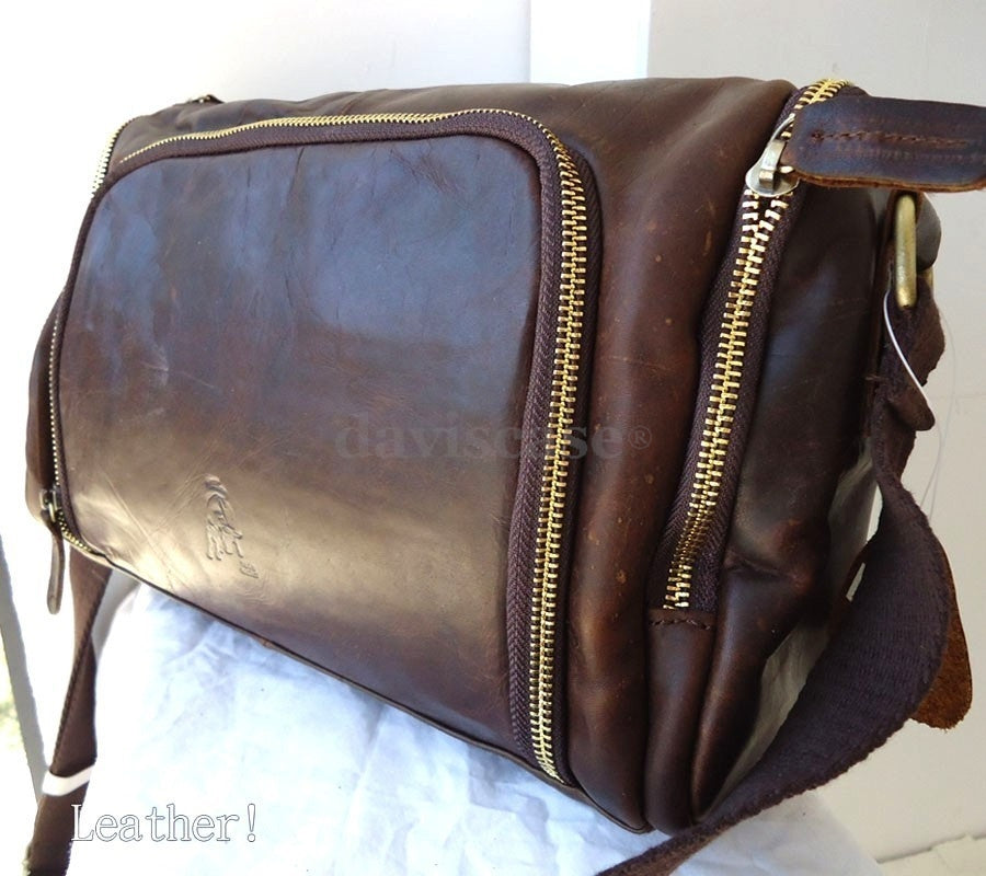 Mens genuine brown leather messenger bag with retro style, suitable for iPad and mini ebook storage.