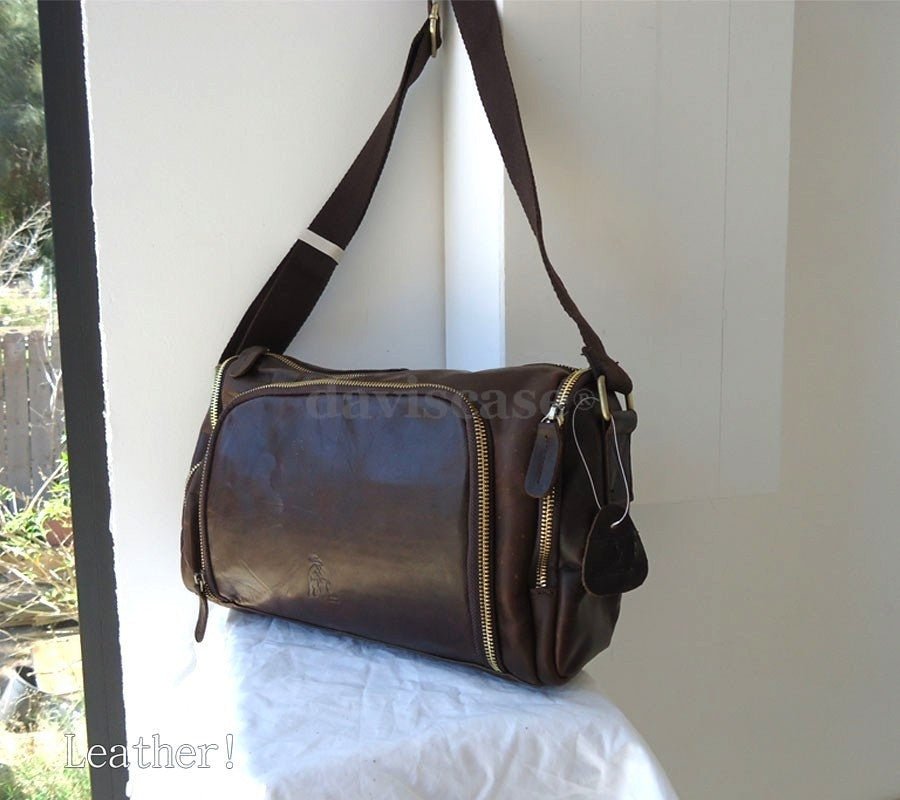 Men's genuine brown leather messenger bag for iPad and mini eBooks, vintage-style retro design with adjustable strap.