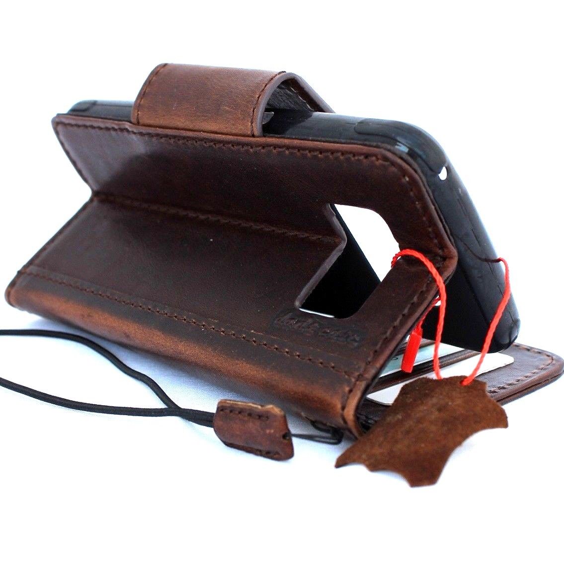 Handmade genuine Italian oiled leather case for Samsung Galaxy S8 Active with magnetic closure, book wallet style, by DavisCase.