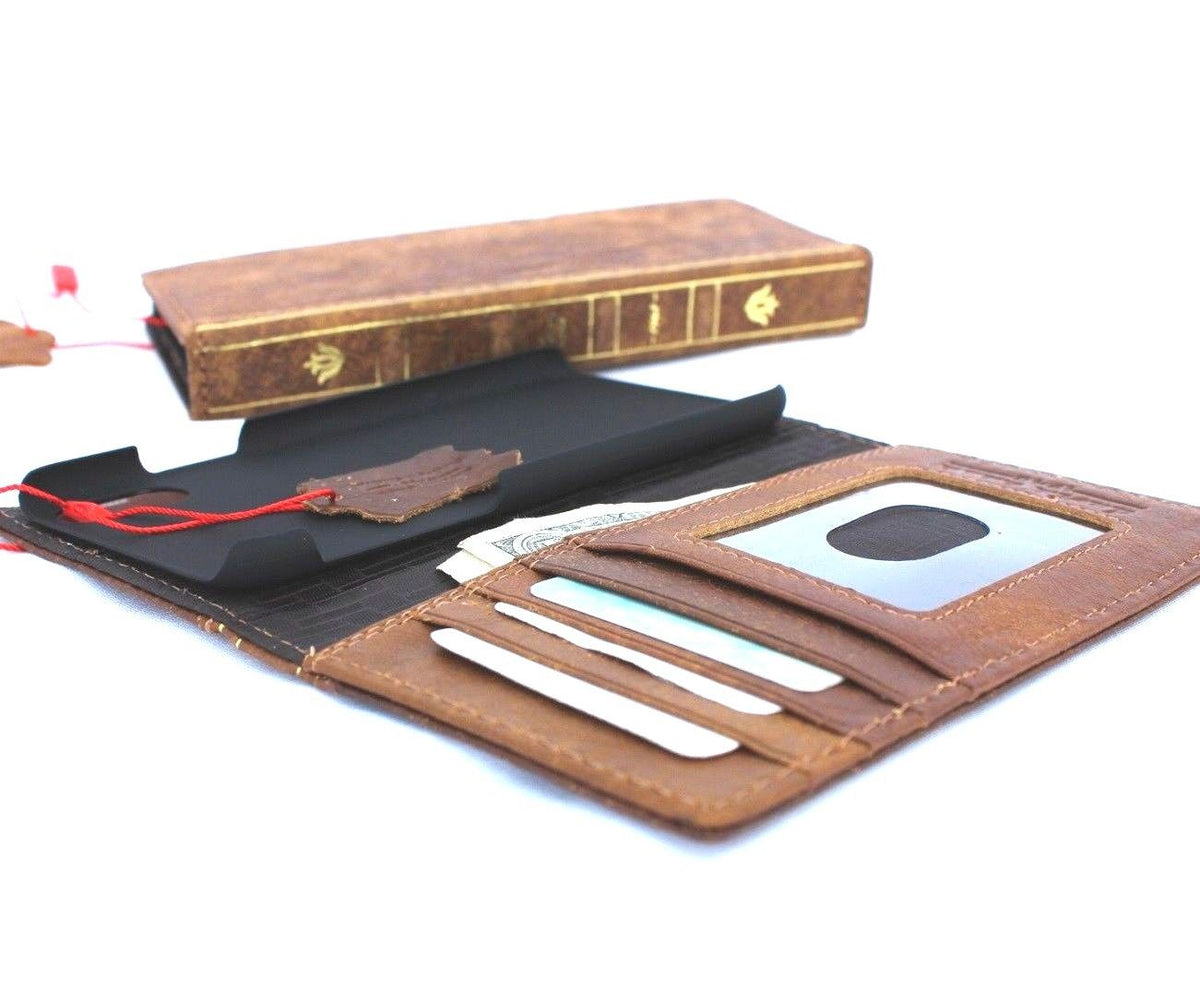 Vintage tan genuine leather iPhone XS case with wallet design, card slots, slim profile, handcrafted by Daviscase.