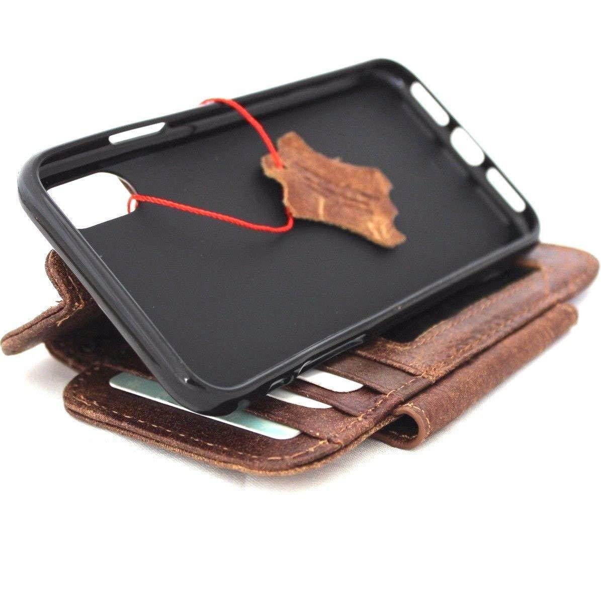 Genuine leather Apple iPhone XS case by DAVISCASE with retro wallet design, credit card slots, magnetic closure, slim and removable.