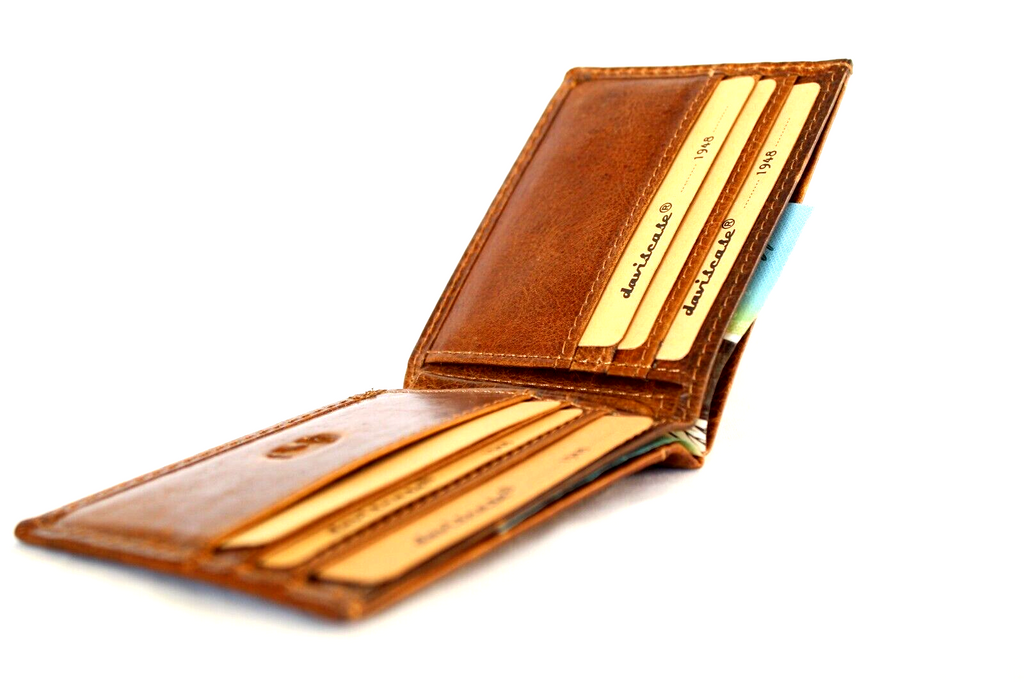 Men's genuine leather wallet by DAVISCASE with credit card slots and bill compartment, featuring a tan leather Tree of Life design.