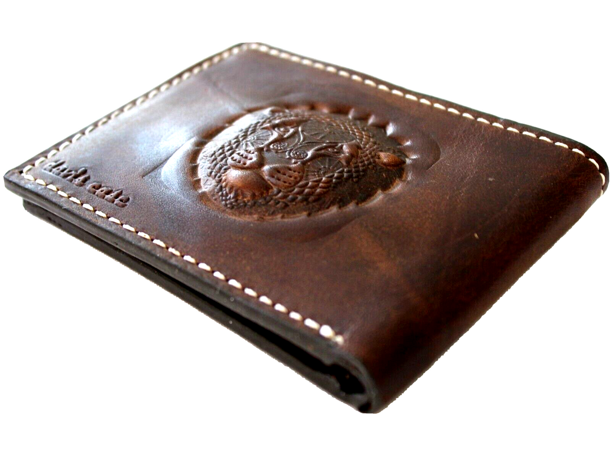 Men's brown genuine leather wallet with credit card slots and bill compartment, handcrafted by DAVISCASE.